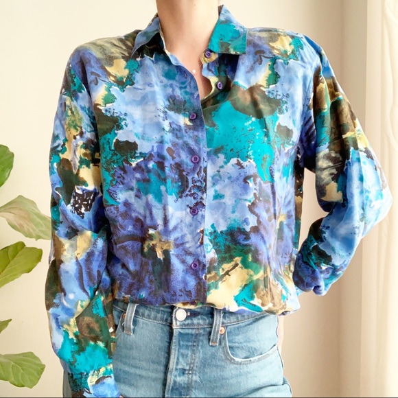 Vintage Tops - Vtg Abstract Print Silk Button Down Shirt M Blue
